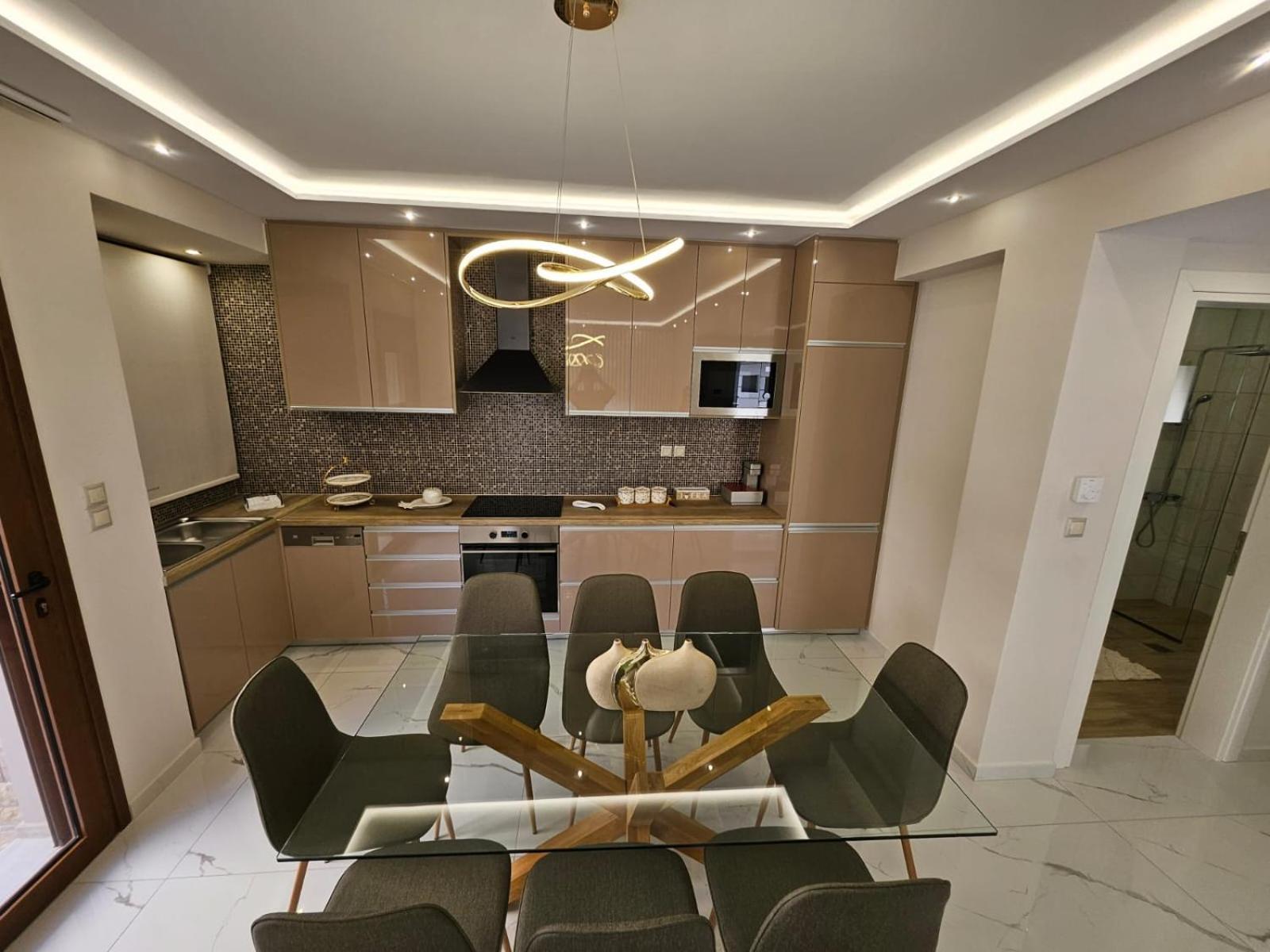 Agora Luxury Villa I Лутраки Екстериор снимка